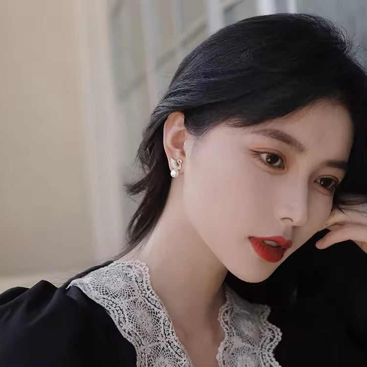 Swan Imitation Pearl Earrings – Graceful & Elegant Jewelry for Women