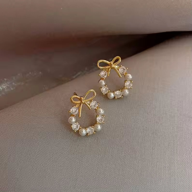 Luxury Pearl Bow Knot Stud Earrings – Elegant & Timeless Jewelry for Women
