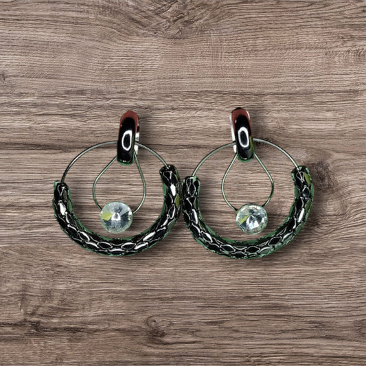Dun’s Treasure Sleek Hoop Earrings with Pearl Charm