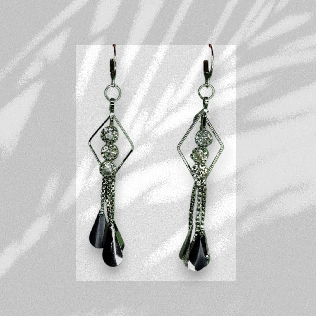Dun’s Treasure Gothic Tassel Dangle Earrings