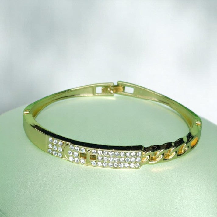 Dun’s Treasure Gold and Crystal Minimalist Bangle
