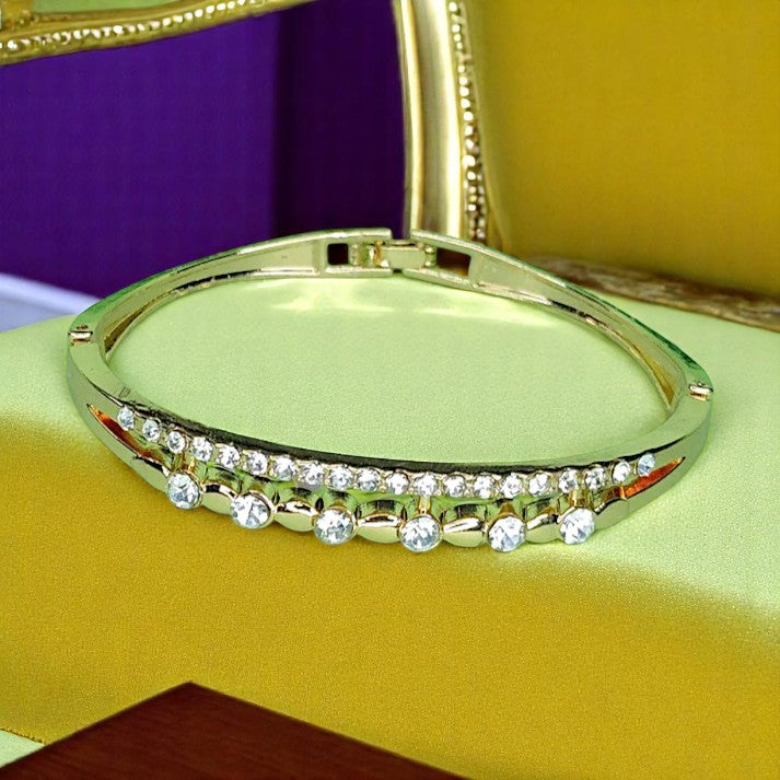 Dun’s Treasure Minimalist Gold Crystal Bracelet