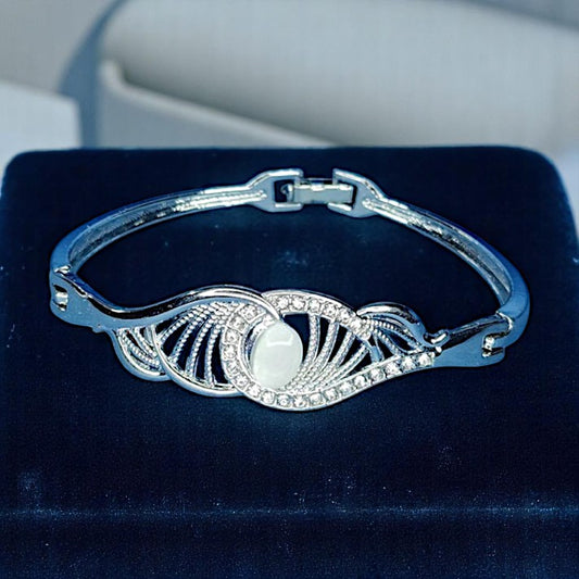 Dun’s Treasure Ocean Wave Silver Bracelet