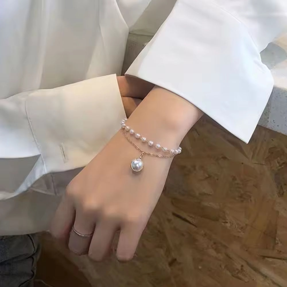 Gold Pearl Bracelet – Elegant Wrist Jewelry for Women