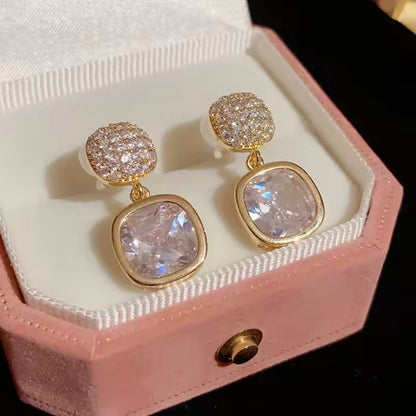 Square Stud Pearl Earrings