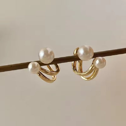 Korean Claw Ear Hook Clip Earrings – Elegant Gold-Toned Design with Dual Big Pearls for Women