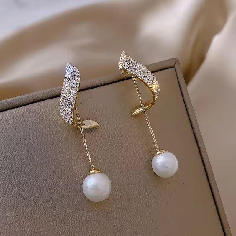European American Trendy Gold-Plated Statement Earrings – Rhinestone & Pearl Jewelry for Women’s Gifts