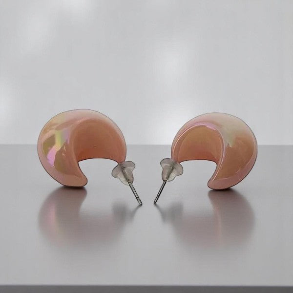 Dun’s Treasure Pink Glow Crescent Earrings