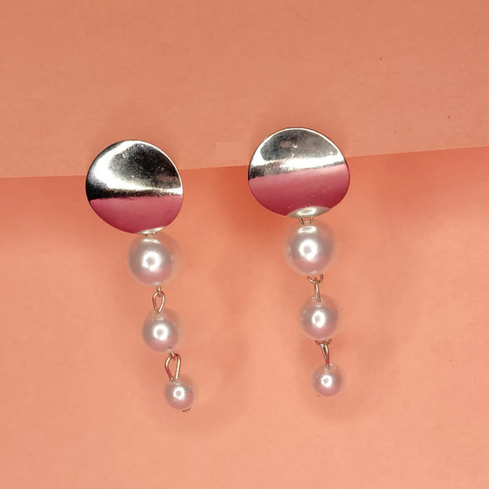 Dun’s Treasure Modern Pearl Drop Earrings