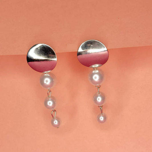 Dun’s Treasure Modern Pearl Drop Earrings